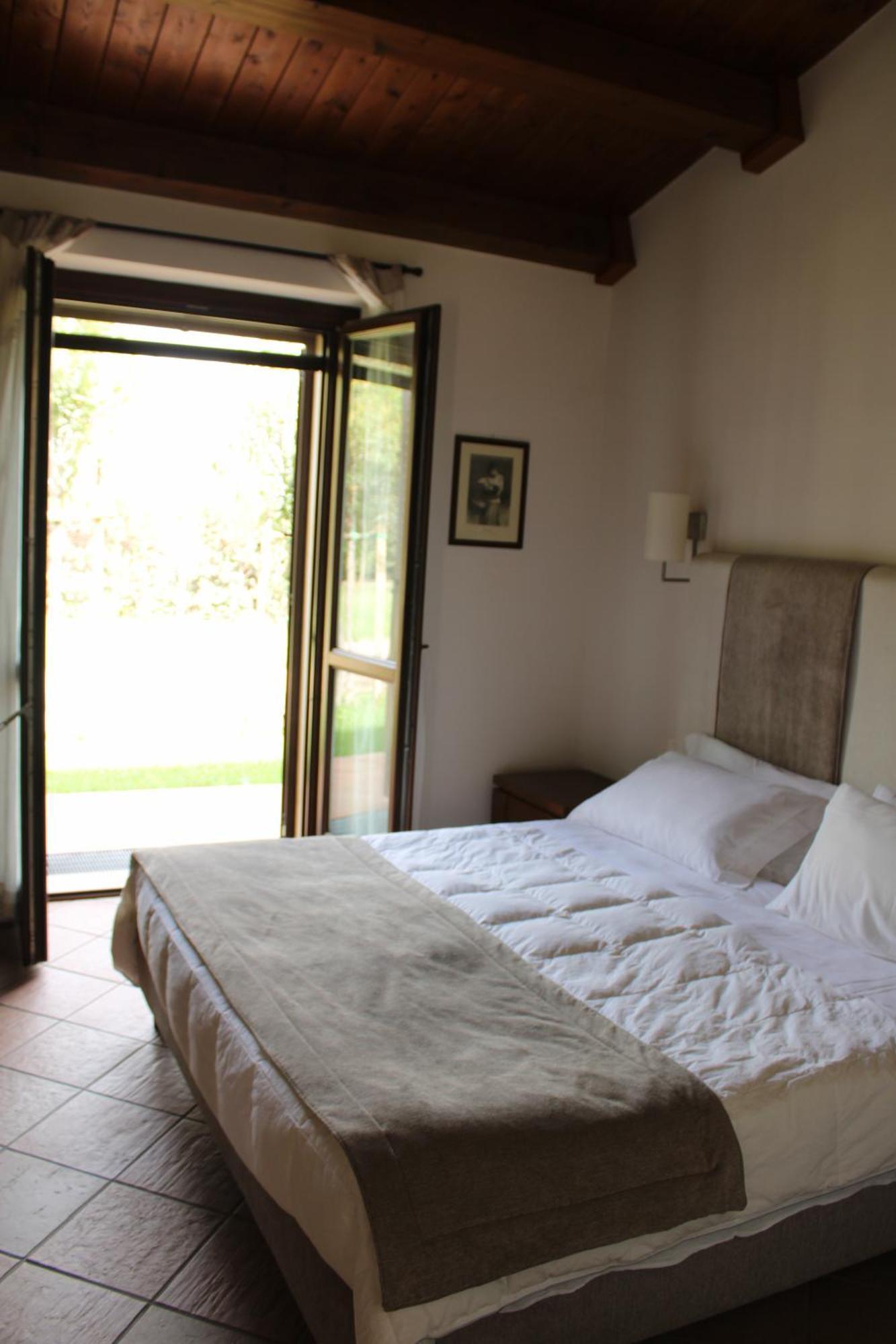 Masseria Pietrafitta Foggia Buitenkant foto