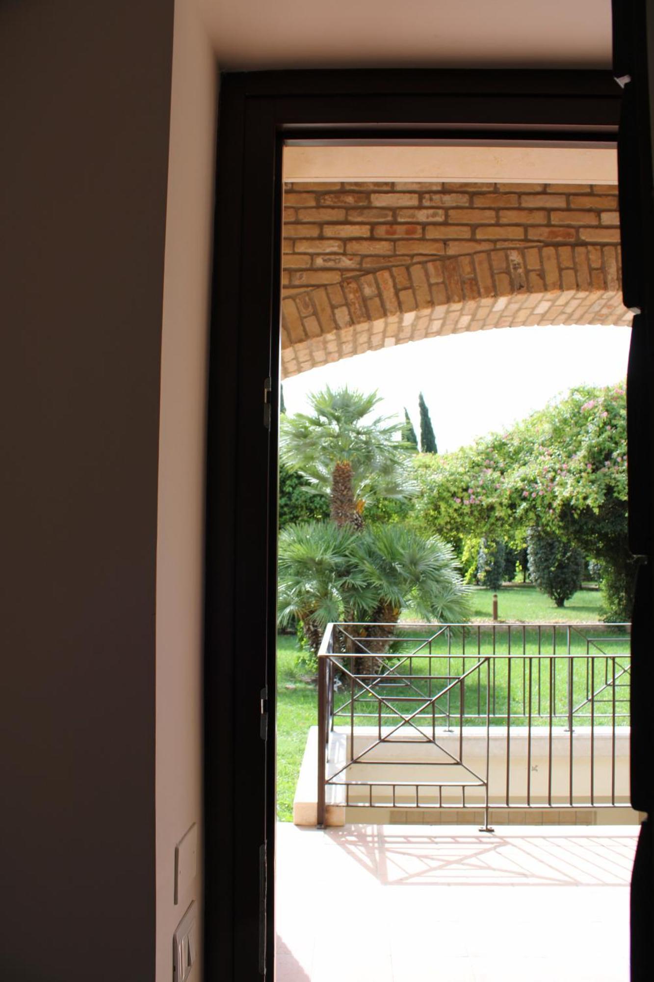 Masseria Pietrafitta Foggia Buitenkant foto