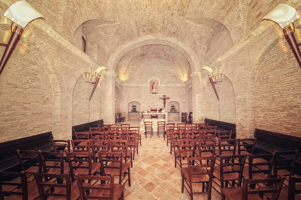 Masseria Pietrafitta Foggia Buitenkant foto